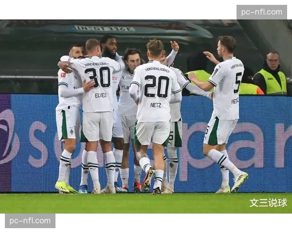 “绝杀”与“被绝杀”：门兴最后时刻连入两球逼平法兰克福